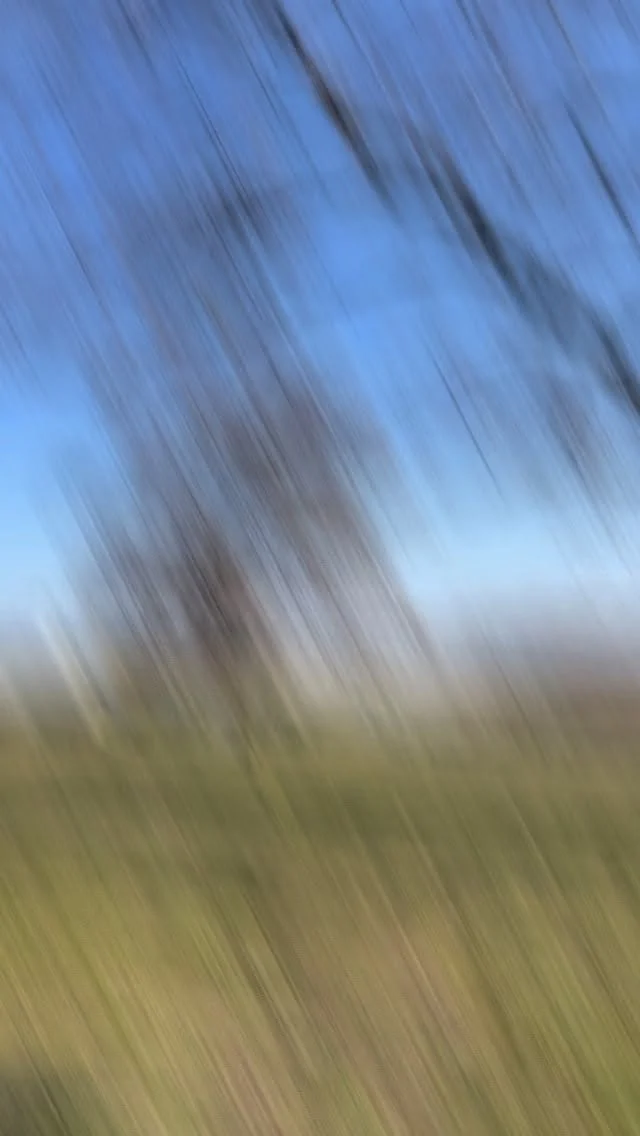 Worek pielgrzyma - lekki i praktyczny. Idealny na spacer, uczelnię, zakupy czy pielgrzymkę 🎒Noś to, co ważne - nie tylko w sercu 💛#jezuufamtobie #wiara #chrześcijańskidesign #łagiewniki #kraków