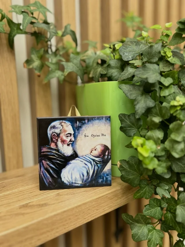 Jutro wspominamy św. Ojca Pio 🤍Wspomnienie świętego to nie tylko dzień w kalendarzu. To zaproszenie do chwili refleksji nad naszym życiem 🌿Święty Ojcze Pio - módl się za nami! #ojciecpio #wspomnienie #święty #patron #modlitwa